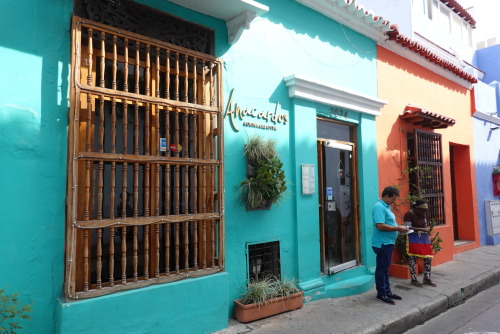 0AA6073A-8E7D-4C75-B5A3-8D02E19E97A7