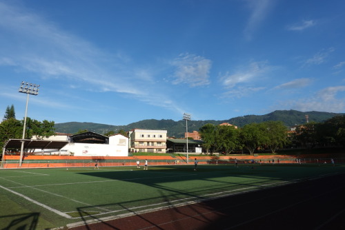 EFB0B9AD-A6B0-47C9-8A85-65EC2795ED36